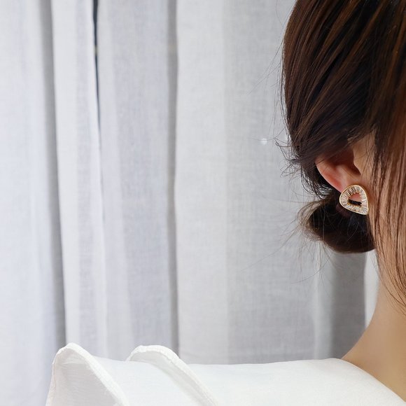 14k Gold Plated Baguette Diamond Circle Earrings - Picture 2 of 6